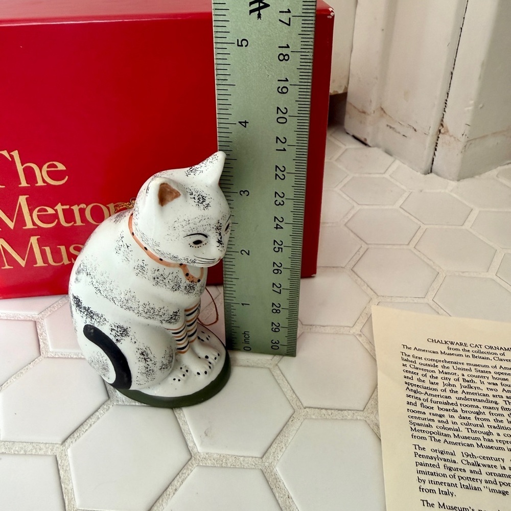 Chalkware Cat Ornament - Metropolitan Museum of Art - Picture 8 of 9